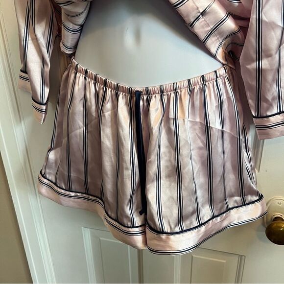 Apt. 9 striped women's satin pajama set (medium) - Picture 6 of 9